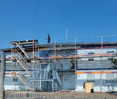 Schaffen wir rechtzeitig die Decke? Danke HSW, Johann Schindler, Torben Schulze und Marlon